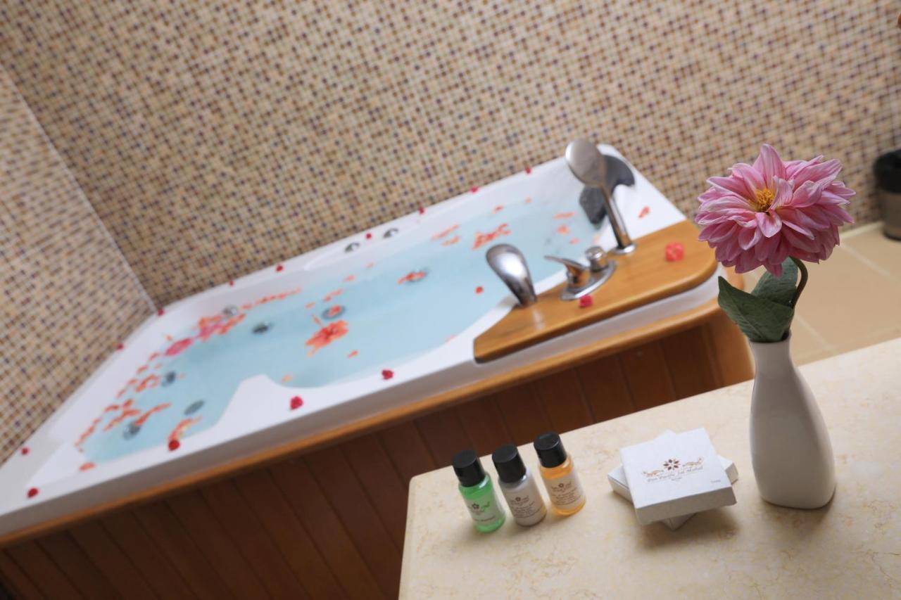 Jal Mahal Resort And Spa Mysore Eksteriør billede