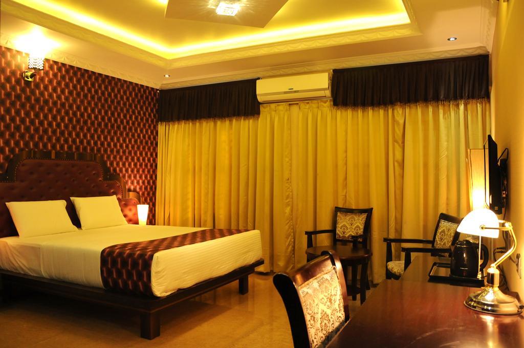 Jal Mahal Resort And Spa Mysore Værelse billede
