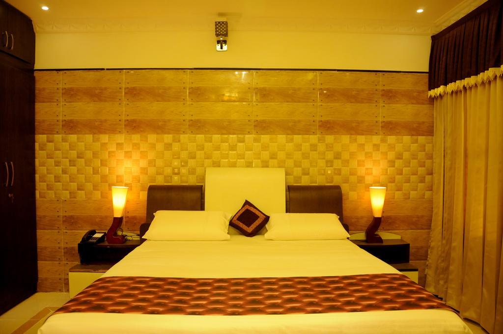 Jal Mahal Resort And Spa Mysore Værelse billede